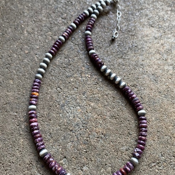 S.Silver Purple Spiny Oyster W Pears Bead Necklace - Picture 3 of 12
